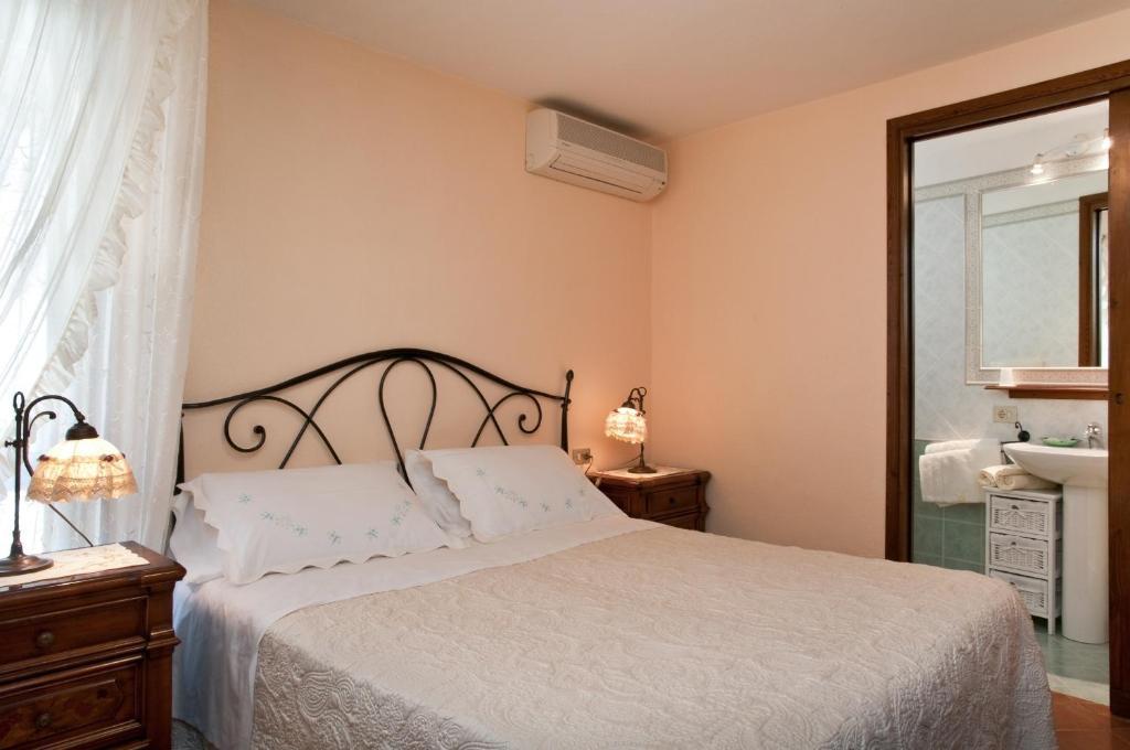 Bed&Breakfast Chiara Olbia Quarto foto